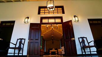 Thompson Manor - A Luxury Villa in Galle
