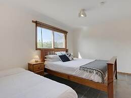 Steeles Island Retreat