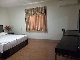 Meaco Royal Hotel - Batangas City