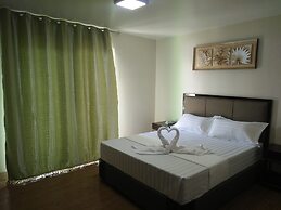 Meaco Royal Hotel - Batangas City