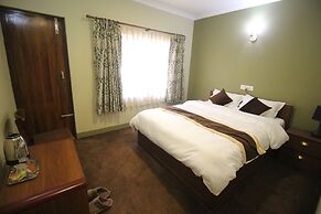 Himalayan Sherpa INN