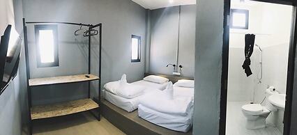 Bedbox Vientiane Hostel
