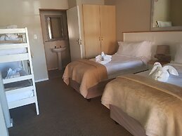 Pili Pili Beach Cabanas