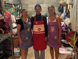 Family Batcave Homestay - Hostel