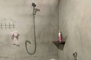 Family Batcave Homestay - Hostel