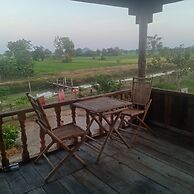 Family Batcave Homestay - Hostel