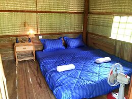 Family Batcave Homestay - Hostel