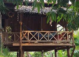 Family Batcave Homestay - Hostel