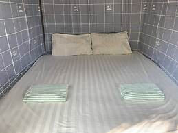 Family Batcave Homestay - Hostel