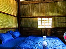 Family Batcave Homestay - Hostel