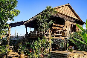 Family Batcave Homestay - Hostel