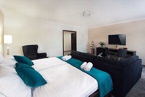 Hotel Crystal