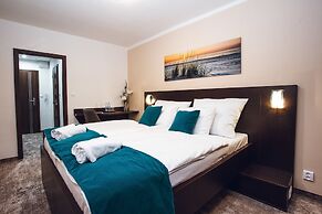 Hotel Crystal