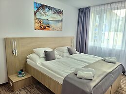 Hotel Crystal