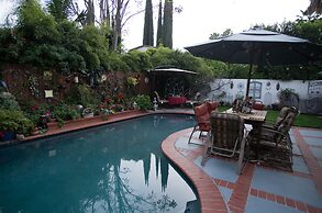 Life is Good Bed and Breakfast