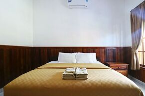 Puri Nusa Beach Hotel