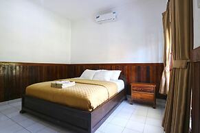 Puri Nusa Beach Hotel