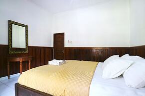 Puri Nusa Beach Hotel