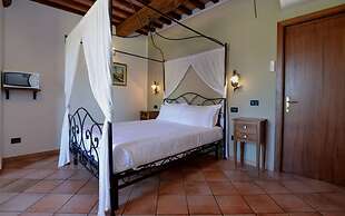 Antico Podere San Francesco Hotel