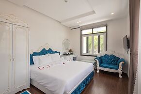 Hoian Nostalgia Hotel & Spa