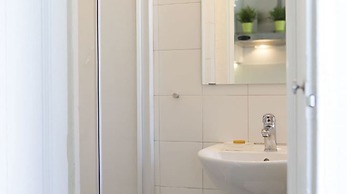 Fashion 37 Apartment