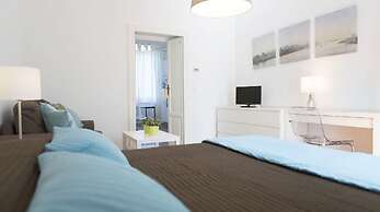 Fashion 37 Apartment