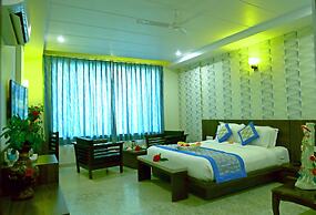 Rubystone Shiv Vilas Palace