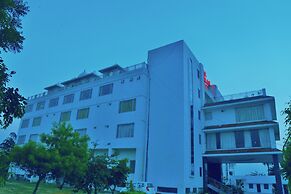 Rubystone Shiv Vilas Palace