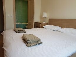 Skandi Klubb Apartments