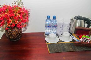 Hungry Lion Sigiriya