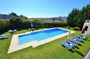 HILLTOP OASIS - Lisboa Oeiras