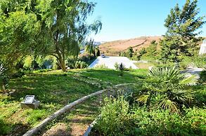 HILLTOP OASIS - Lisboa Oeiras