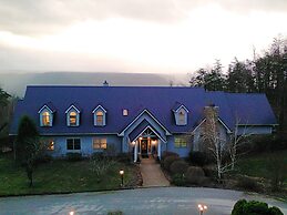 Garden Inn Bed & Breakfast at Bee Rock