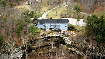 Garden Inn Bed & Breakfast at Bee Rock