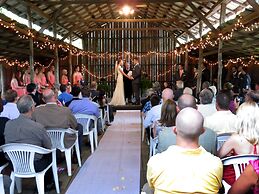 Garden Inn Bed & Breakfast at Bee Rock