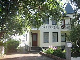 Guesthouse Sólgarðar