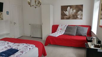 Guesthouse Sólgarðar