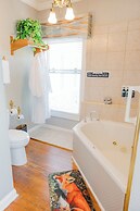 Montgomery Inn BnB