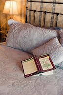 Montgomery Inn BnB
