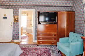 Montgomery Inn BnB