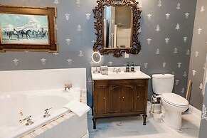 Montgomery Inn BnB
