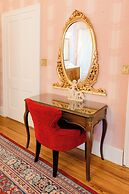 Montgomery Inn BnB