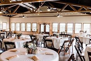 Thunderbird Resort & Event Center