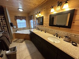 Thunderbird Resort & Event Center