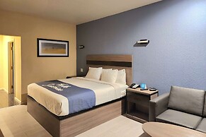 Days Inn by Wyndham Freeport