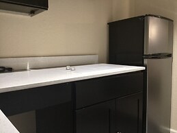 Days Inn by Wyndham Freeport
