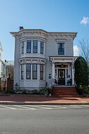 The Richard Johnston Inn & 1890 Caroline House