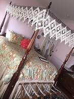 The Richard Johnston Inn & 1890 Caroline House