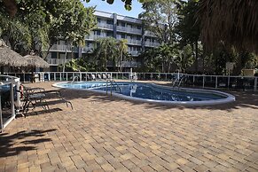 Fort Lauderdale Grand Hotel