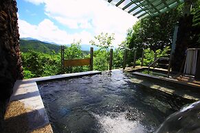 Skypark Hotel In Kurumayama